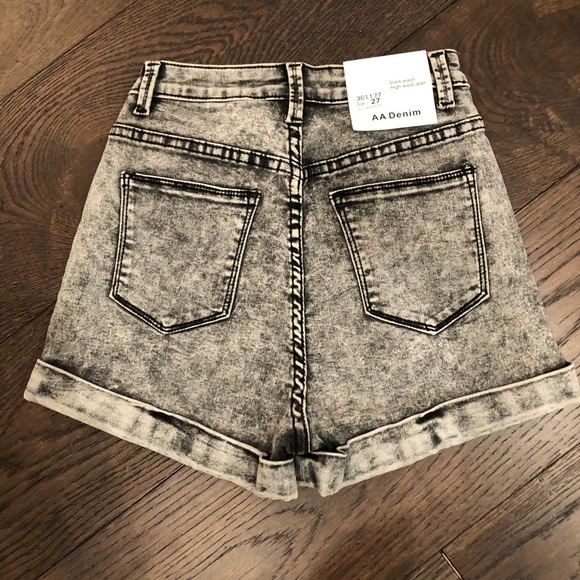 American Apparel High-Waist Dark Wash Jean Shorts - Picture 2 of 3